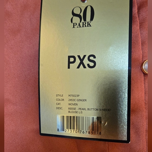 80 Park Coral Blouse Pearl Button VNeck - Picture 5 of 7